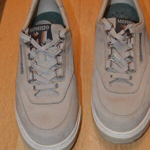 Mephisto Shoes. Beige Suede, Women's Size 9.5 (EUR= 7)